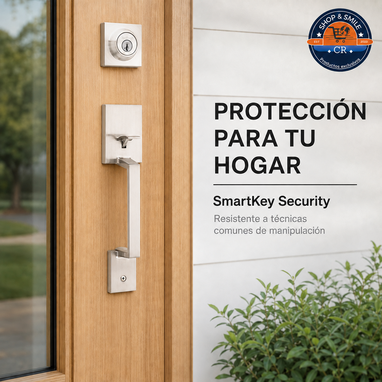 Kwikset Amador instalado en una puerta principal con cerrojo SmartKey y manillón exterior